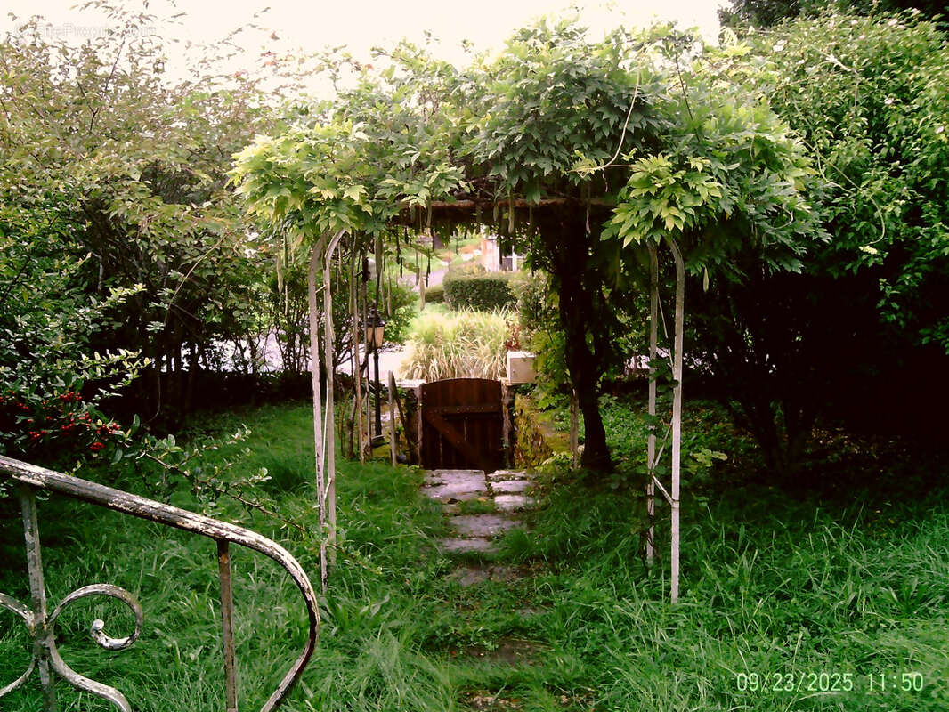 Maison à GARIGNY