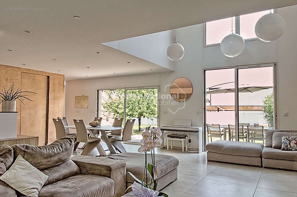 Maison à CANDILLARGUES