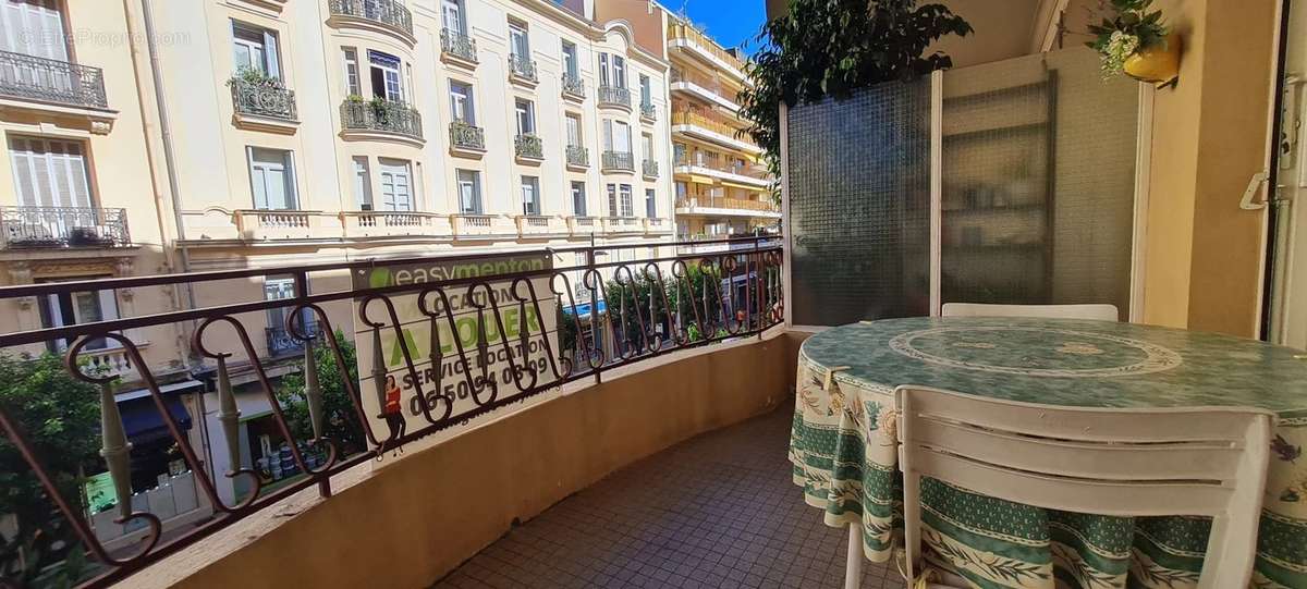 Appartement à MENTON