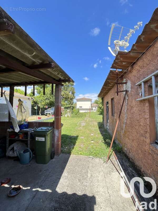 Photo 2 - Maison à BASSENS