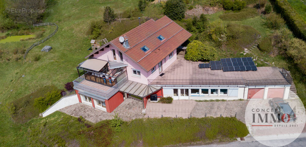 Maison à LIEZEY