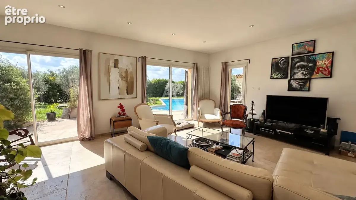 Maison à VINON-SUR-VERDON