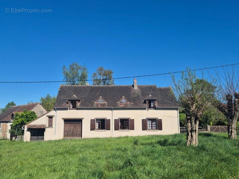 Maison à GARGILESSE-DAMPIERRE