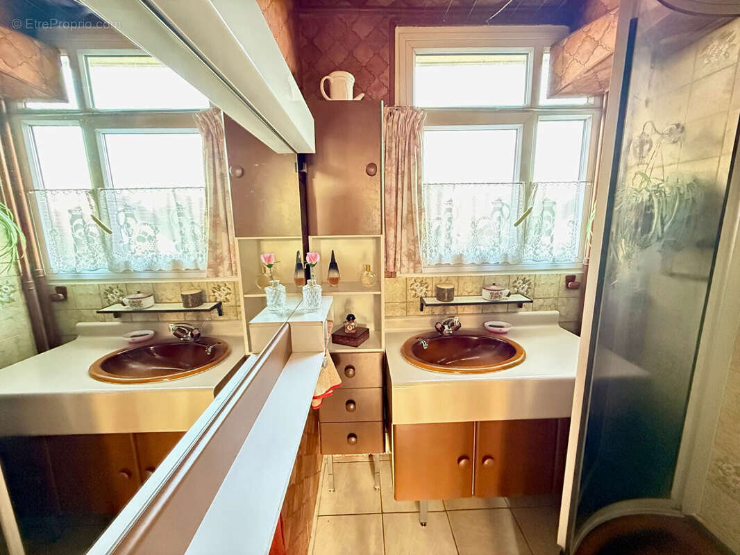 Appartement à CHATILLON