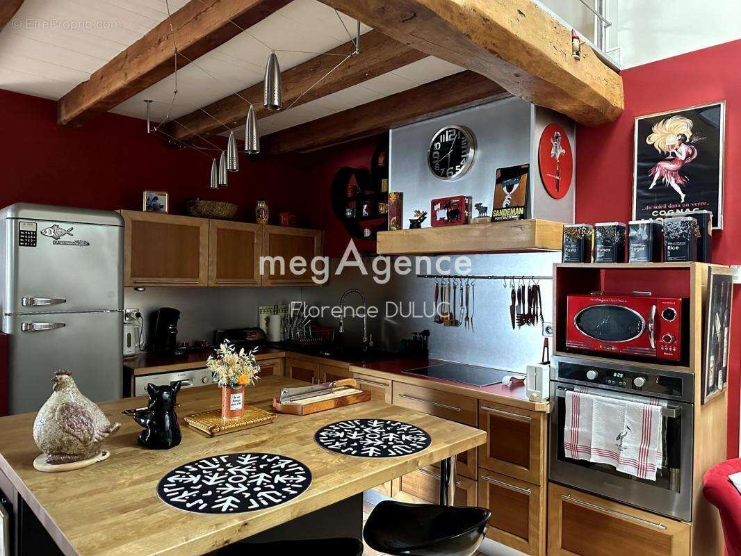 Belle maison atypique en pierre avec garage - photo 3