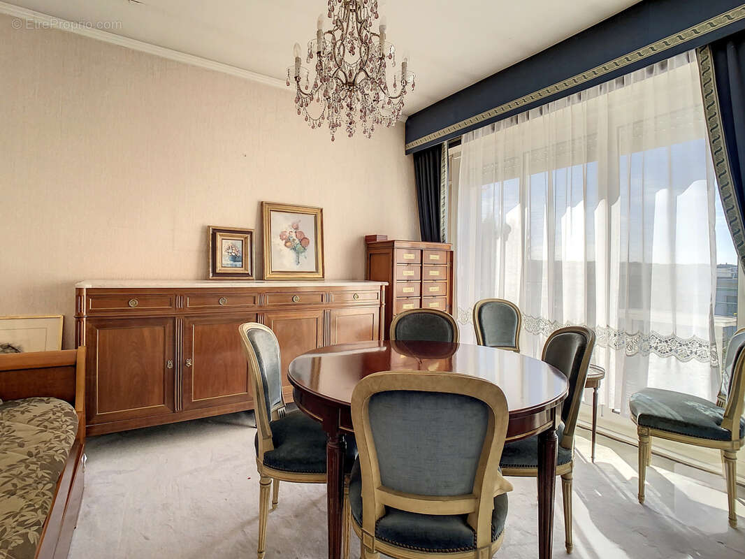 Appartement à GARCHES