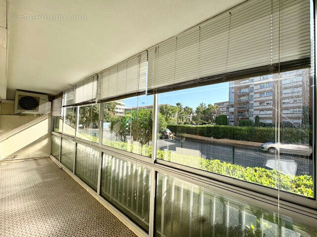 Appartement à MANDELIEU-LA-NAPOULE