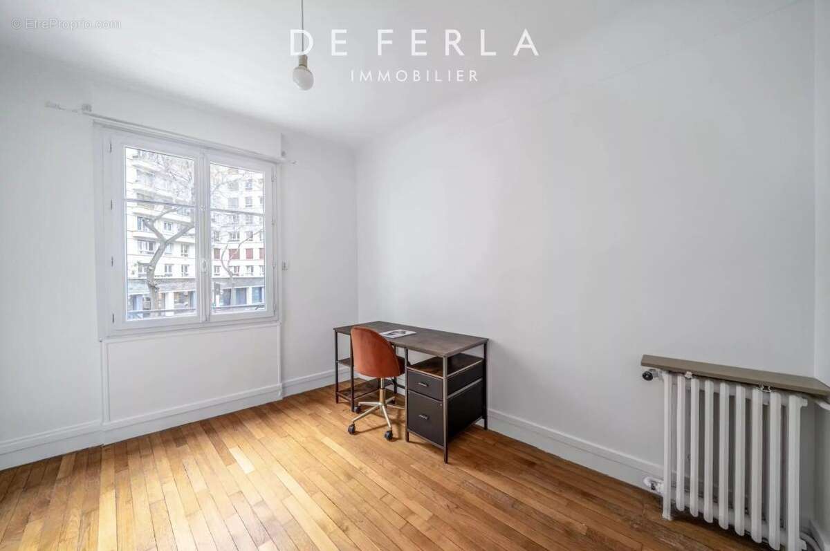 Appartement à PARIS-15E