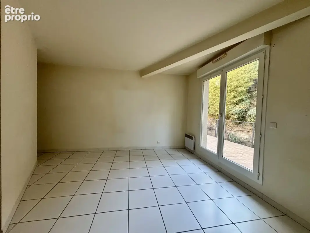 T3 de 86 m2 avec grande terrasse et 2 parkings   Hauts des Jardins Saint-Jacques - photo 6