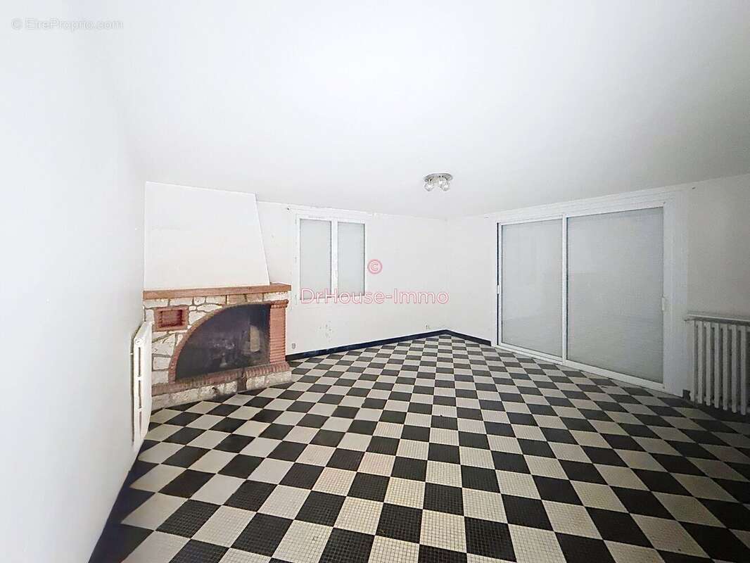 Maison à CAUSE-DE-CLERANS