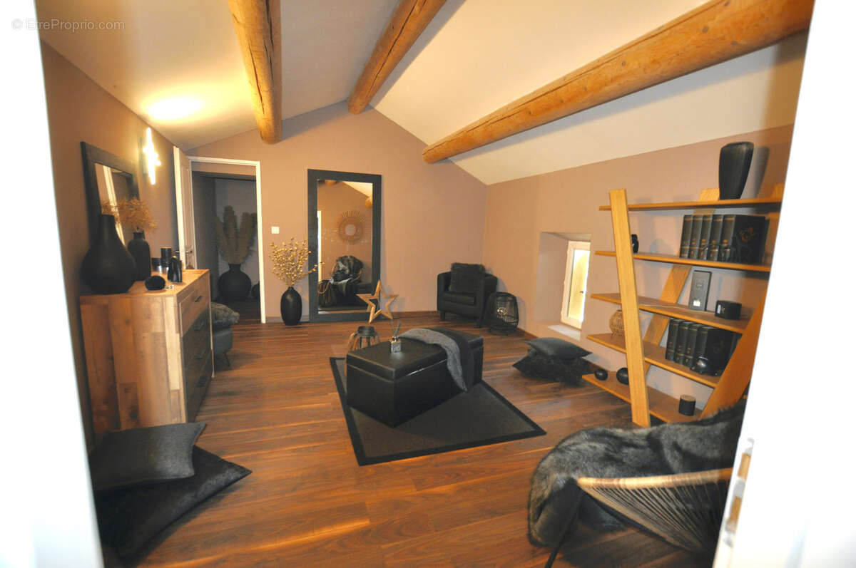 Maison à VISAN