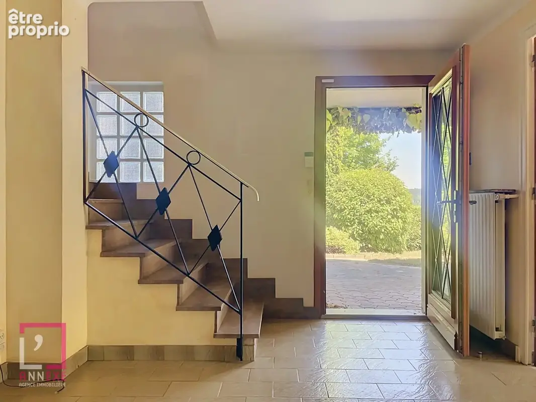 Maison 5 pièces 153 m² à vendre à Collonges-Au-Mont-D'or (69660) - photo 8