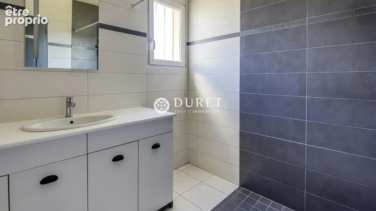 Maison 5 pièces 88 m² à vendre à Chavagnes-En-Paillers (85250) - photo 9