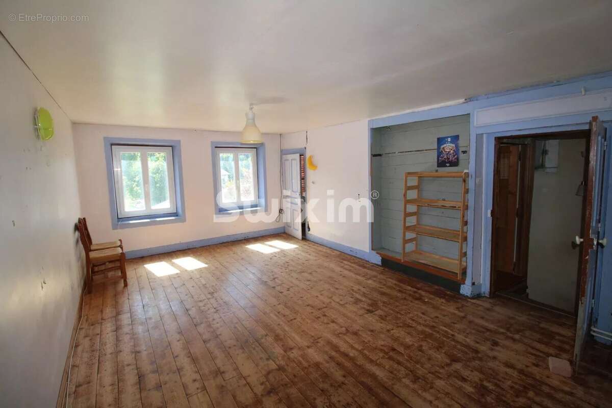 Maison à SAINT-CLAUDE