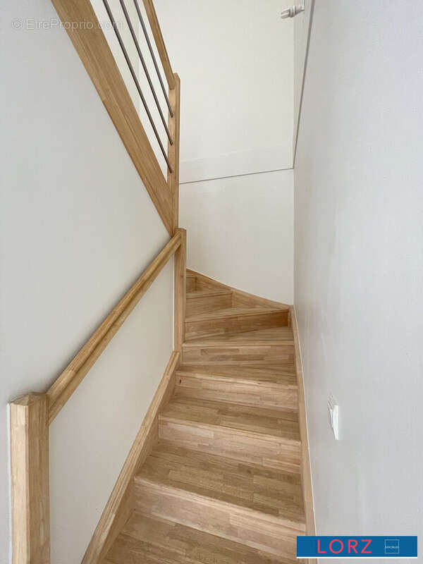 Maison à LA CHAPELLE-SAINT-URSIN