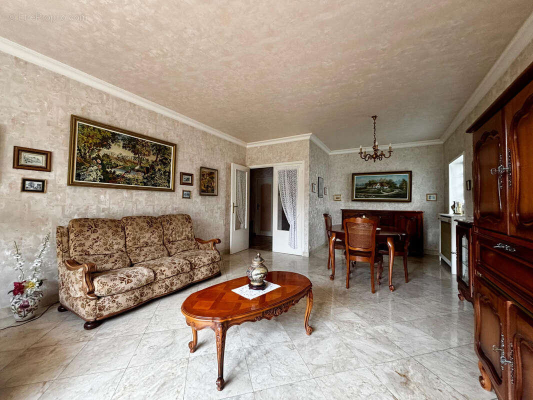 Maison à AULNAY-SOUS-BOIS