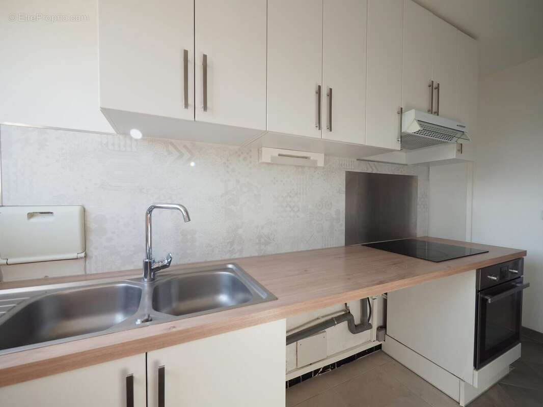 Appartement à BOIS-D'ARCY