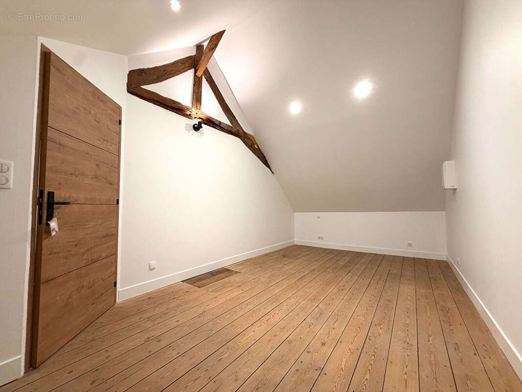 Maison à LA FEUILLIE