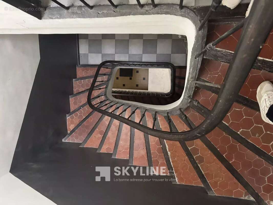 Appartement 205 m² à Marseille-3e  - photo 8