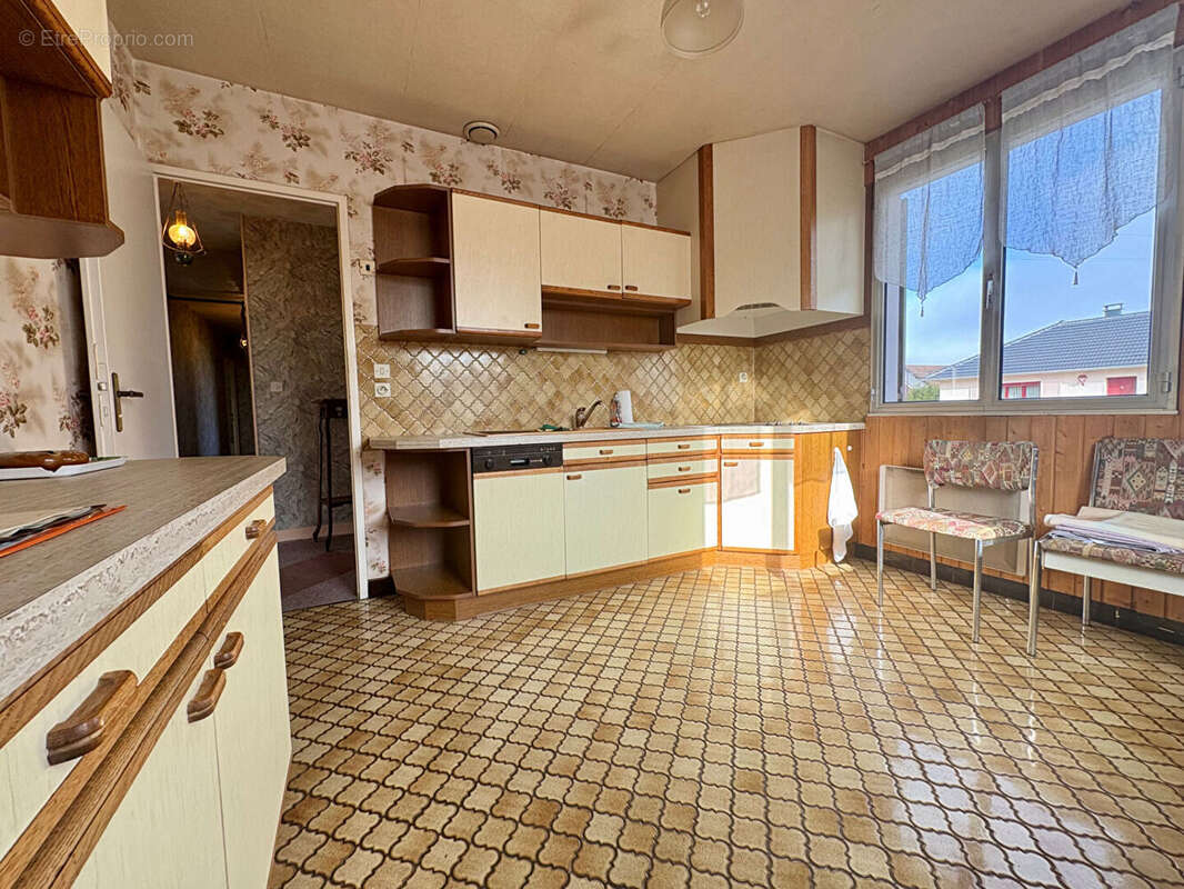 Maison à SAINT-NABORD