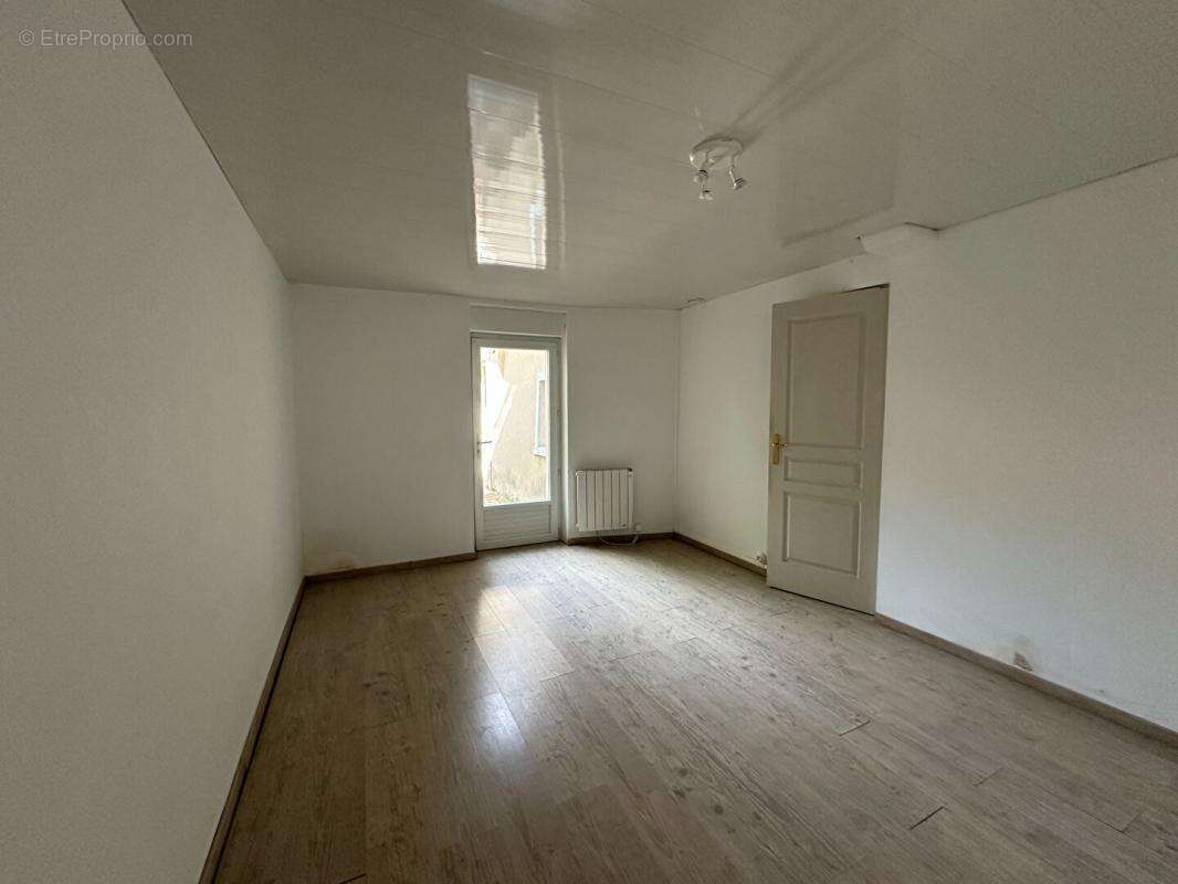 Maison de 85 m² sur la commune de Rouvres les Bois (36110) - photo 7