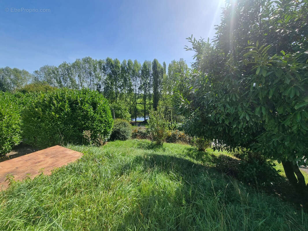 Photo 3 - Maison à VENDENESSE-SUR-ARROUX