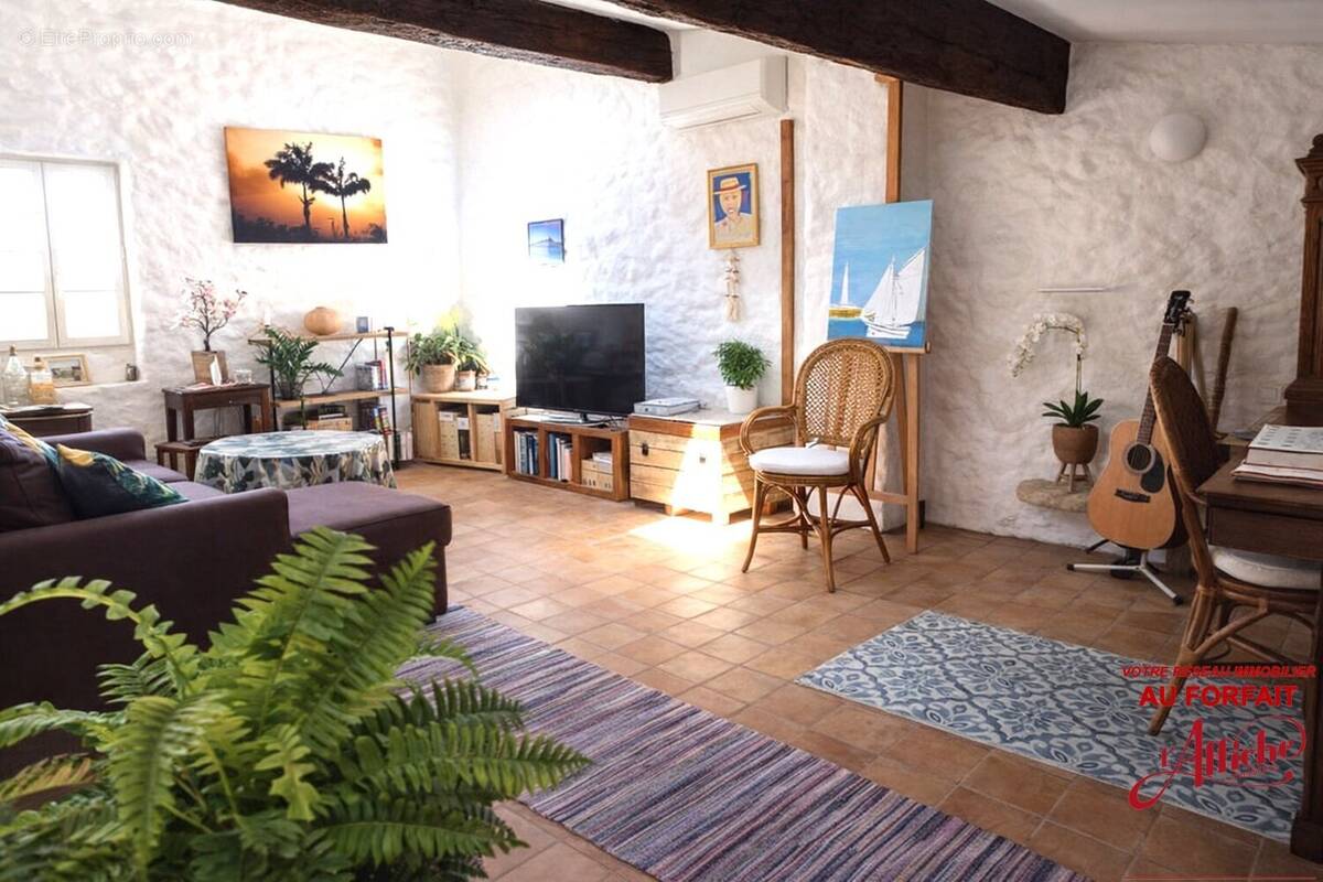 Maison à ROQUEFORT-DES-CORBIERES