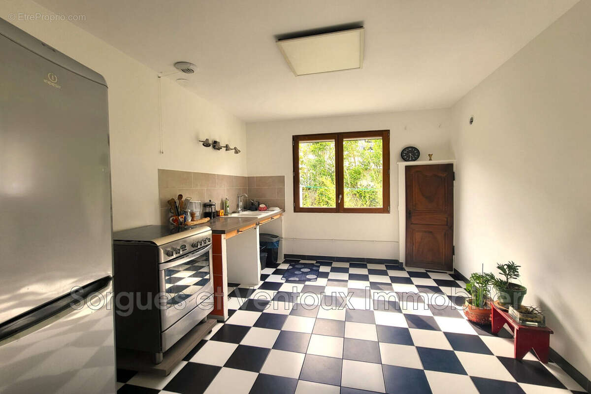 Maison à L&#039;ISLE-SUR-LA-SORGUE