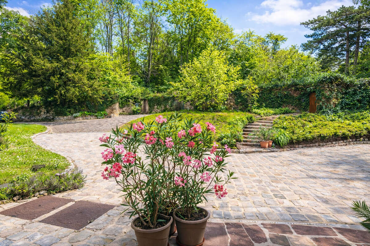 Maison à MONTLIGNON