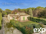 Maison à L'ISLE-SUR-LA-SORGUE