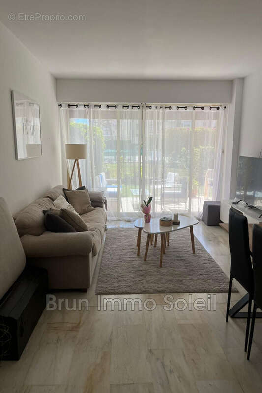Appartement 75 m² à Cagnes-Sur-Mer  - photo 4