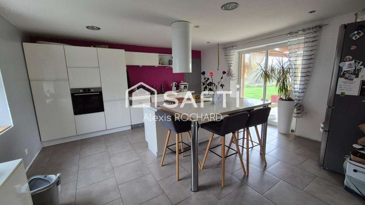 Photo 2 - Maison à PINDRAY