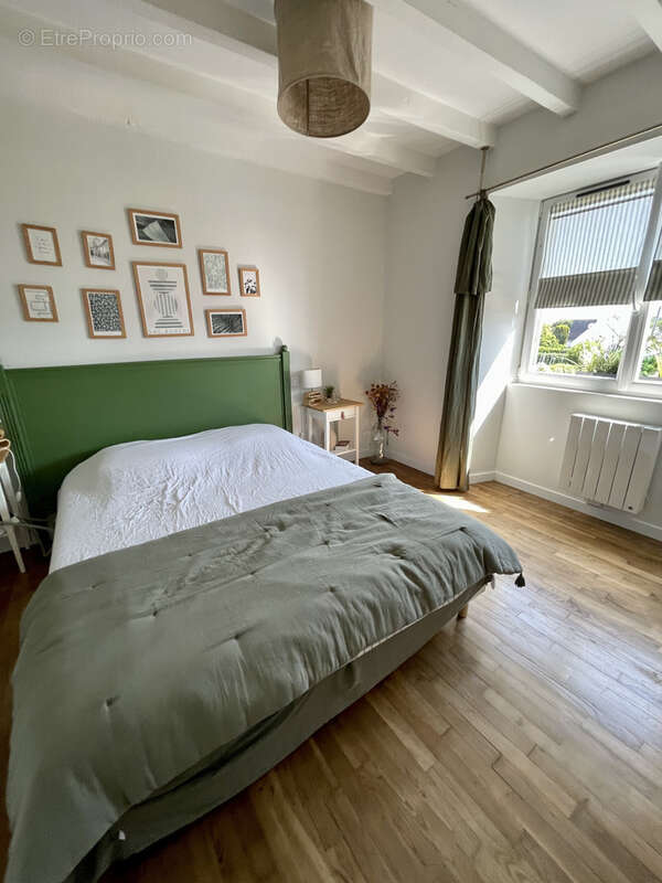 Maison 160 m² à Saint-Ave  - photo 14