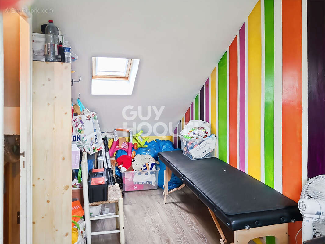 Maison à OZOIR-LA-FERRIERE