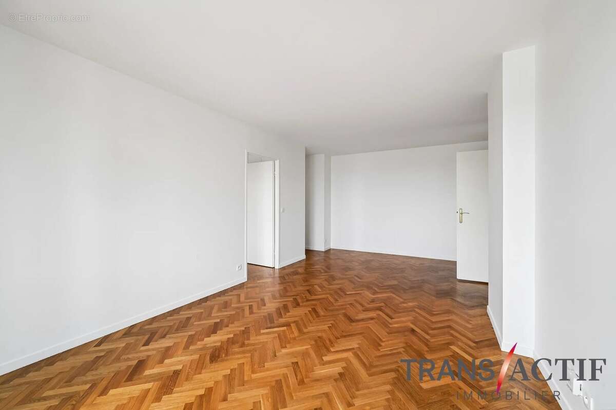 Duplex 5 pièces – CHATILLON (92320) - photo 2