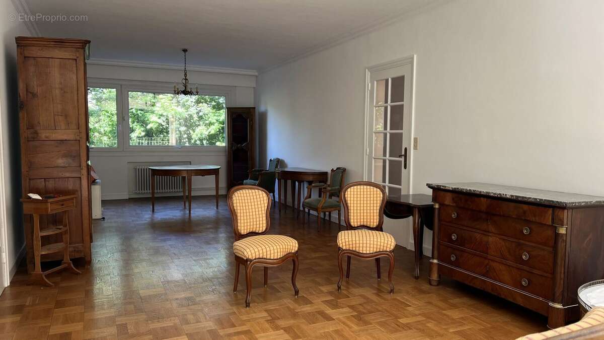 Appartement à LA MADELEINE