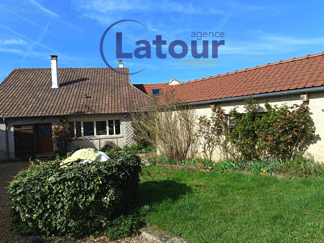 Maison à BU