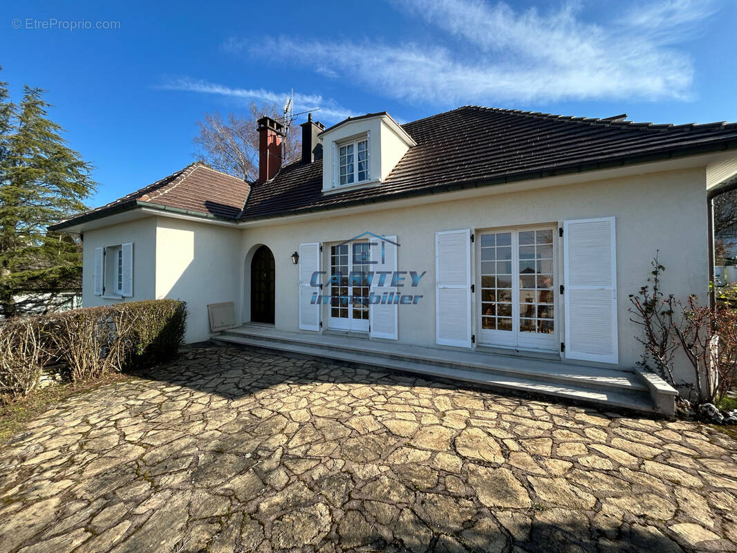 Maison à LURE