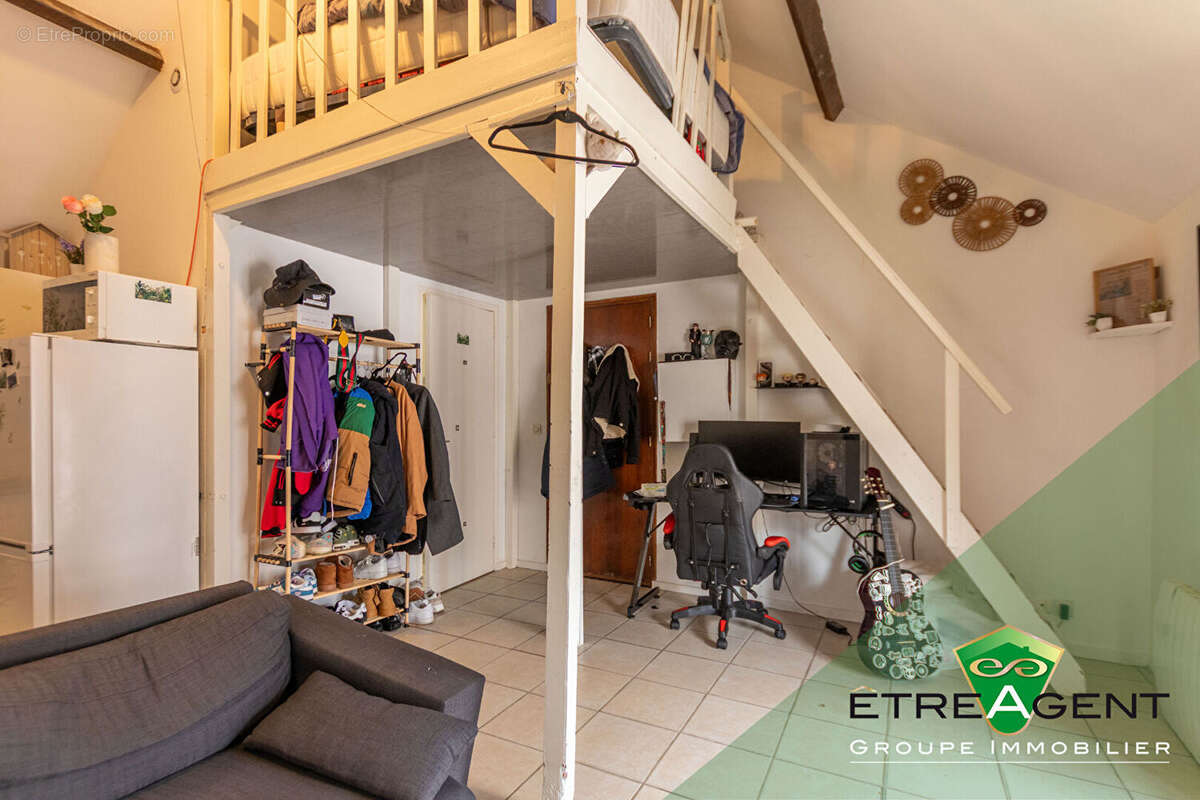 Appartement à AUBERGENVILLE