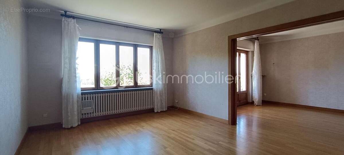 Maison à MORHANGE