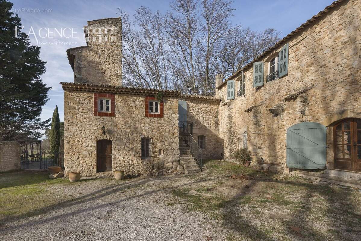 Maison à AIX-EN-PROVENCE