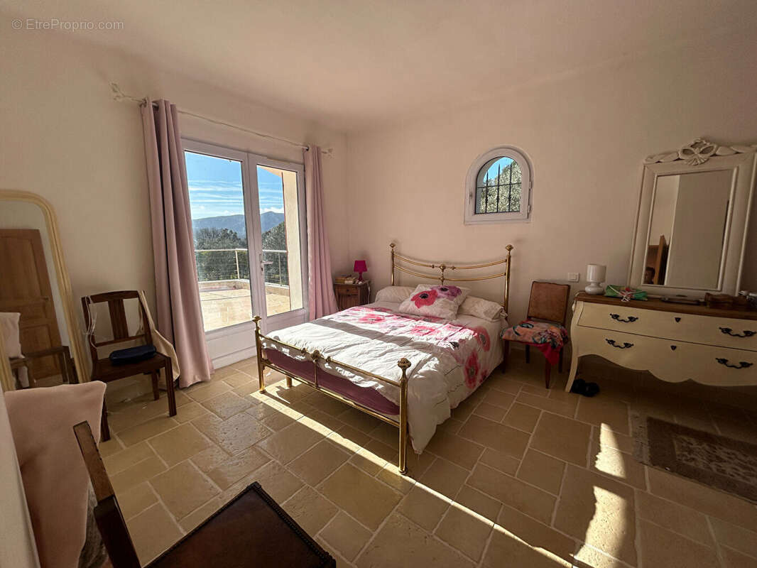 Maison à BRIGNOLES