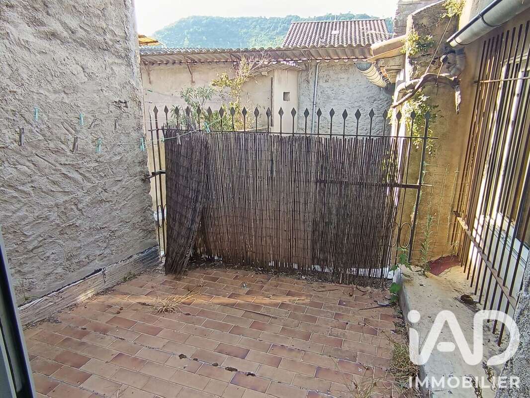Appartement 105 m² à Les Vans  - photo 6