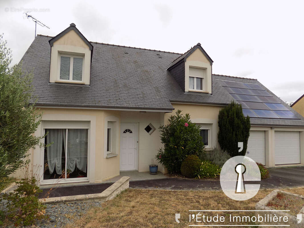 Maison Quelaines Saint Gault 7 pièce(s) 114 m2 - photo 2