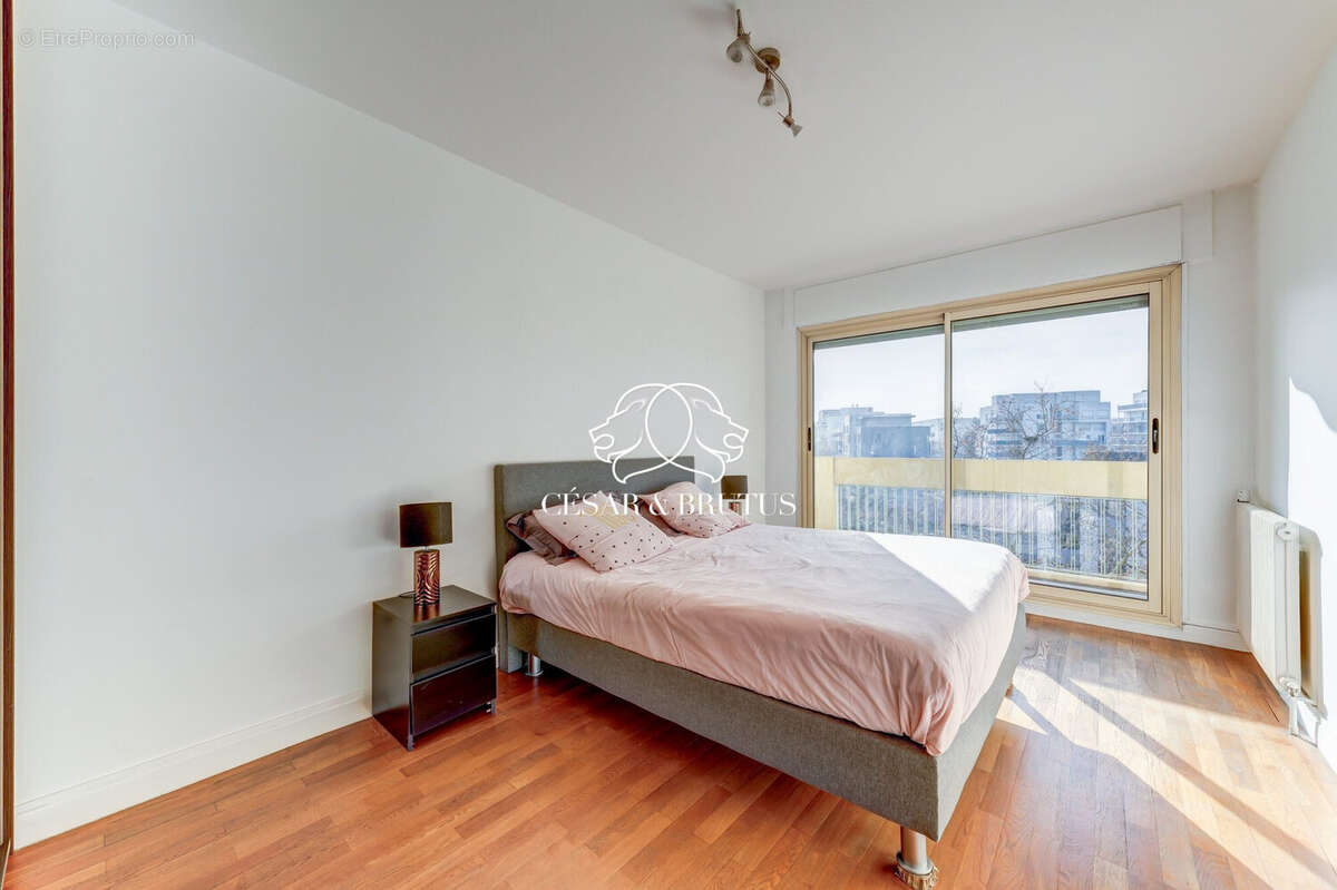 Appartement à LYON-8E