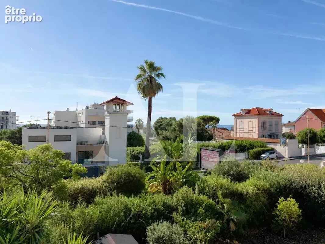 4 pièces à pied des plages et centre de golfe-juan - photo 2