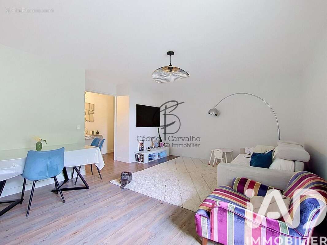 Photo 3 - Appartement à ROISSY-EN-BRIE