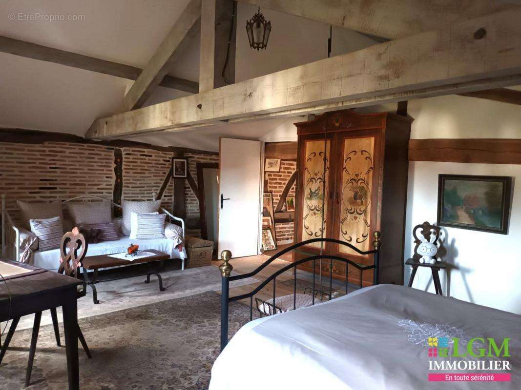 Maison à SAINT-LON-LES-MINES