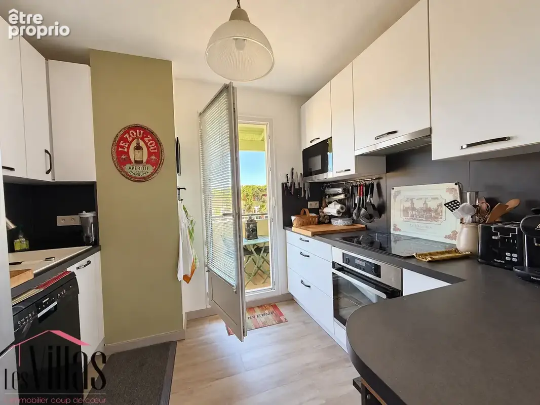 Narbonne-Plage,   Duplex traversant, 3 extérieurs, garage et vue dégagée - photo 6