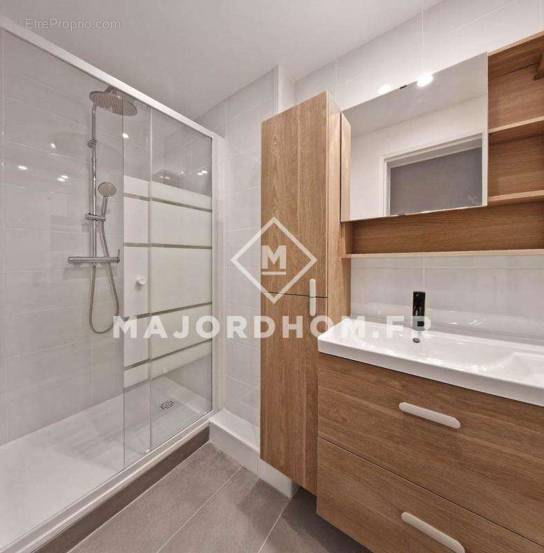 Appartement à MARSEILLE-9E